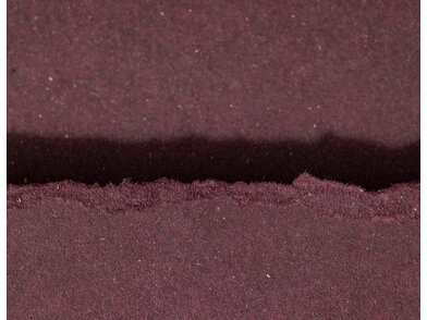 gmund_papier_manteco_burgundy_motion_71_mto18_33e4